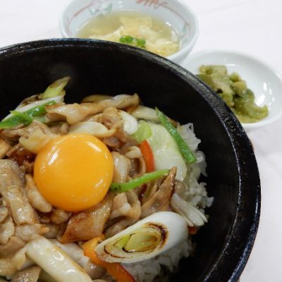 石焼豚肉丼￥1,610（税込）